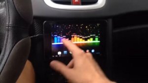 Установка планшета в машину Пежо 207