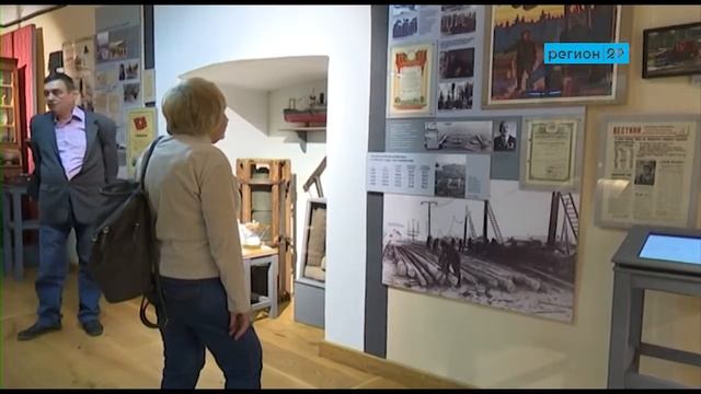 В Гостиных дворах Архангельска открылась выставка «Архангельская область: трудовая биография»