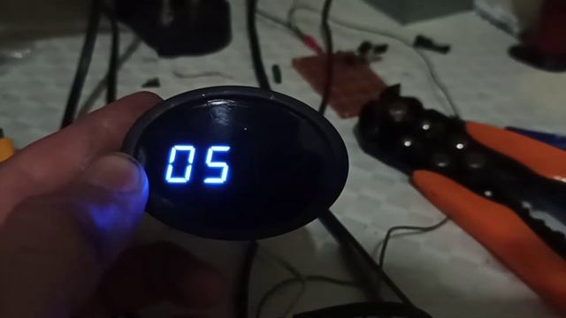 Электронный часы приора