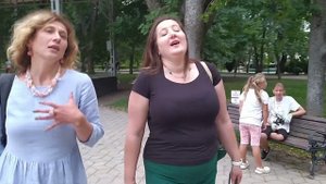 Косякинские страдания, лирика. Краснодар, городской сад. Наталья Бардина и Евгения Володина.