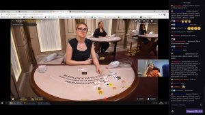 ПАПИЧ ЗАЛЕЗ НА СТОЛ! ИГРАЕТ В БЛЕКДЖЕК! АХАХАХАХ!