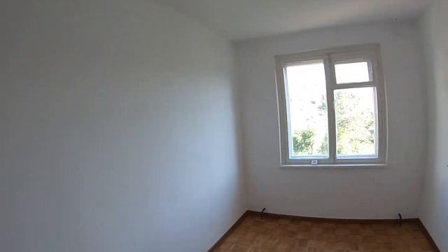 Продаю 3-х комнатную 65 м2 в старом фонде Челябинска.
