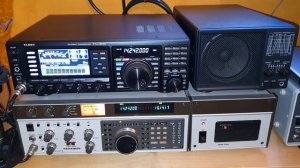 TenTec Paragon 585 v/s Yaesu FTDX3000D - Reception Comparison on 20 meterband