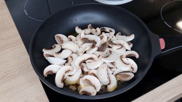 It's so delicious that I cook it almost everyday! Incredible fast and easy! смотреть онлайн