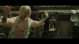 Харли Квин переодевается. Отряд Самоубийств