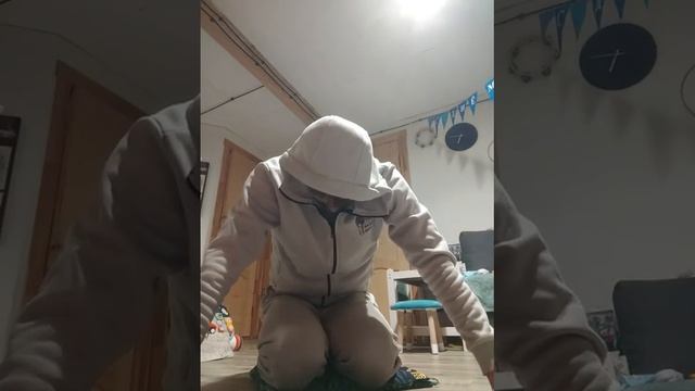 ☀️ Сурья Намаскар.? Мантра ОМ.? Дыхательная практика.Цель: сделать 90 есть 66.Ноябрь 2 благо +4 смотреть онлайн