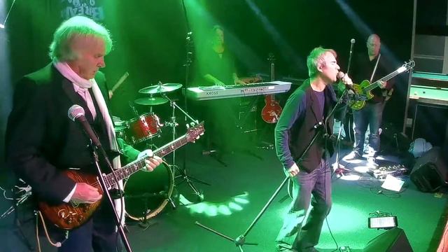 PAUL KOSSOFF TRIBUTE Simply Free Woman (Cover) смотреть онлайн