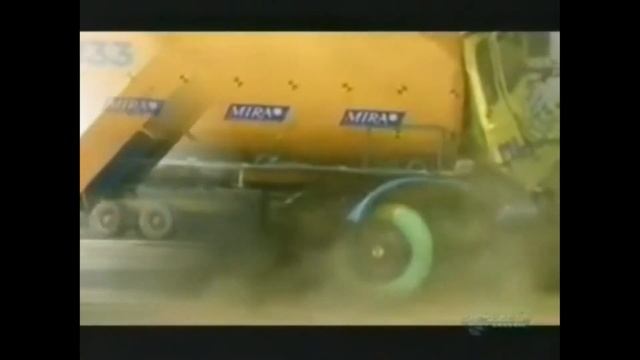 Crash test auto Краш тест автомобилей Съемка задом наперед (Reverse Video) смотреть онлайн