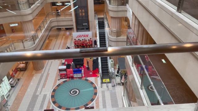 WALKING IN TOKYO/HANEDA AIRPORT смотреть онлайн