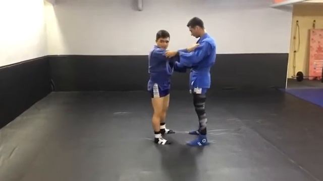 Ichkaridan va tashqaridan chalib tashlash смотреть онлайн