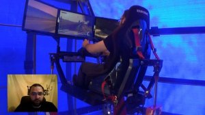 Автосимуляторное кресло, которое выдержало Dirt и Серого Волка