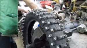 делаем самодельные шипы из дюбелей