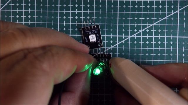 Подключаем микрофонные и светодиодные модули к Arduino
