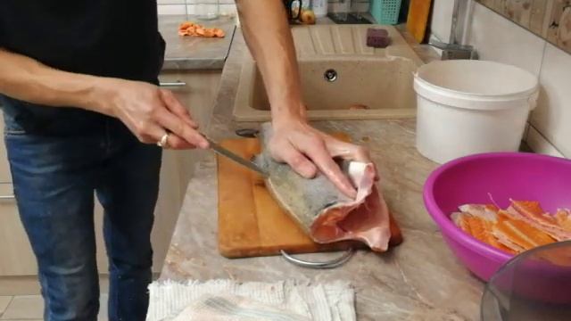 потрошение и разделка форели смотреть онлайн