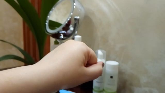 AVON Новики, фавориты 14 Текущий каталог Свотчи / Помады, карандаши, парфюмы, уход. смотреть онлайн