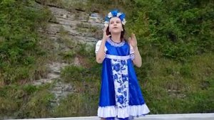 Девочка Россия. Исполняет Гликерия Сайтариди.