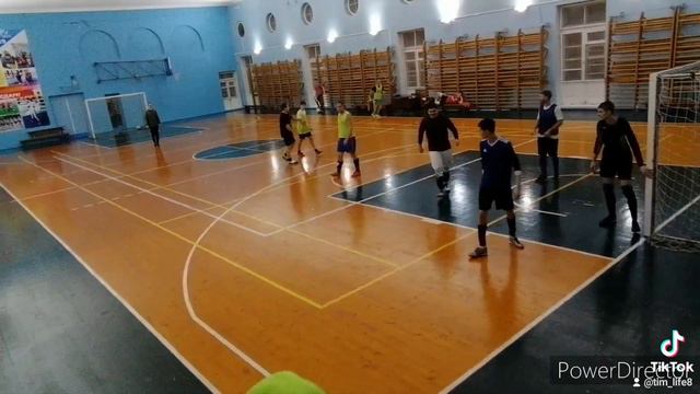 В девяточку. смотреть онлайн