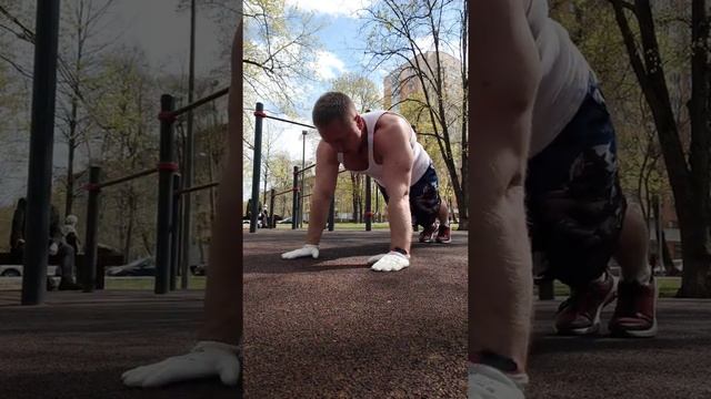 71 чистое отжимание + 5 ко Дню Победы.