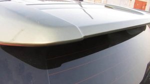Спойлер и подножки на honda crv