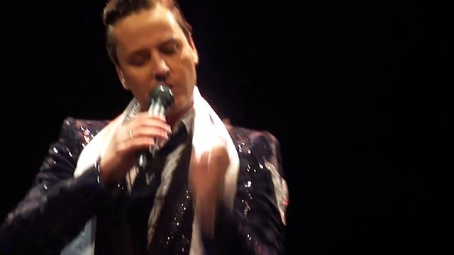 Vitas Genéve 4 "Chistije prudi" ("Pure Ponds" Igor Talkov) смотреть онлайн