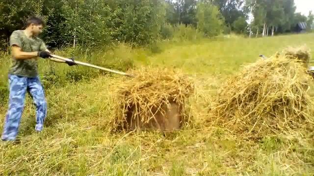 Заготовка сена в тюках. #сенокос #сено #тюки