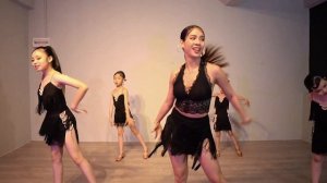Conga - Gloria Estefan | Latin Dance Chachacha ft. Ashlyn Tang