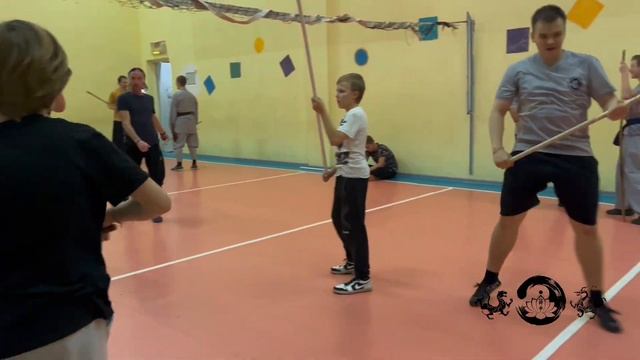 СЕМЬЯ ЛОТОСА В РАБОТЕ #1 смотреть онлайн