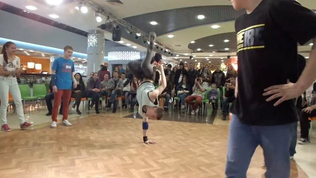 Кома крю vs Ребята на санях - Number One 2013 смотреть онлайн