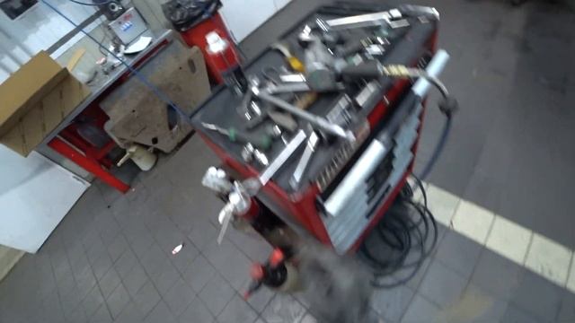 RAV-4\Мотор 2AZ. Замена обводного ремня. смотреть онлайн