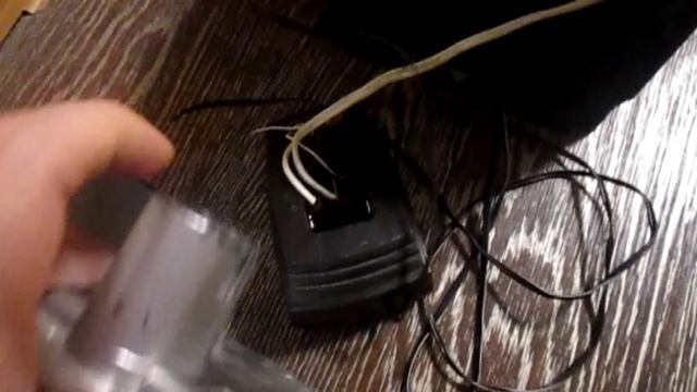 как зарядить аккумулятор если нет зарядного устройства