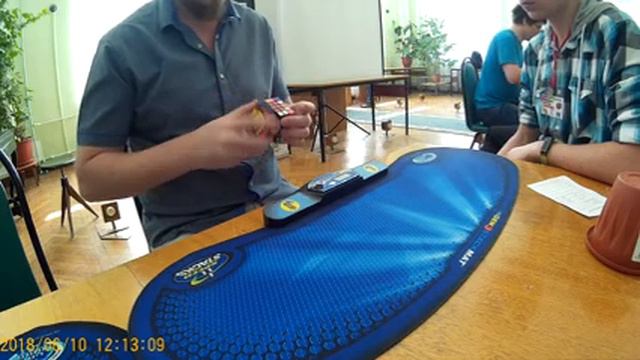 5x5 cube average 2:22.59; single 2:15.55 (official solves) смотреть онлайн