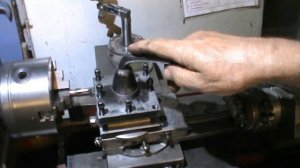Фрезеровка резцедержателя токарного станка на токарном станке