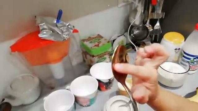 Милана делает молочный коктейль ?????#молочный_коктейль