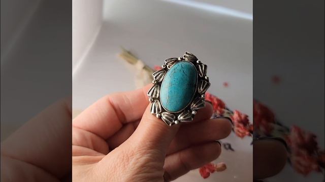 Turquoise Silver Ring Size 6.5