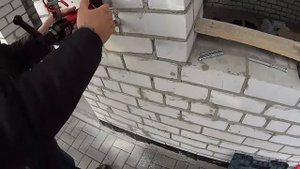 Вырыв из кирпича. фасадный дюбель (анкер) Fischer SXR 10x80