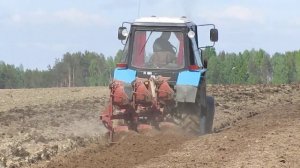 Плуг навесной оборотный ПНО-3-35