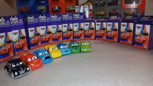 Обзор мини гонщики Mattel mini racers