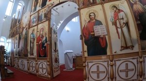 Дорогие братья сестры! Божественная служба в храме Святой Троицы