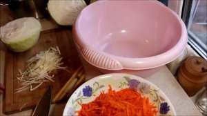 Капуста квашеная по -  Молокански. Хрустящая и очень очень вкусная .Легкий рецепт.