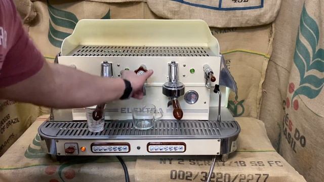 Кофемашина ELEKTRA BARLUME смотреть онлайн