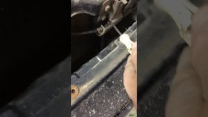 Замена тросса открытия капота Honda HR-V 1998