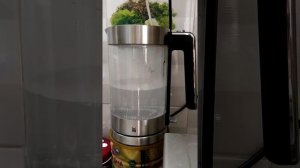 WMF Lono 1.7L review with 1 liter of water