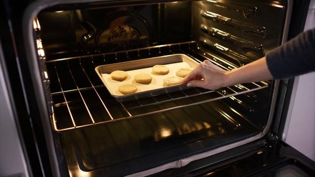 How to Calibrate your Whirlpool® Oven's Temperature смотреть онлайн