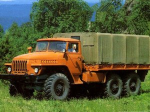 Дизельный автомобиль Урал-4320