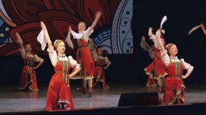 Выходили красны девицы