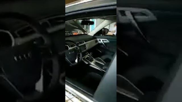 Geely Atlas - Сравнение комплектаций «Стандарт» и «Комфорт». смотреть онлайн