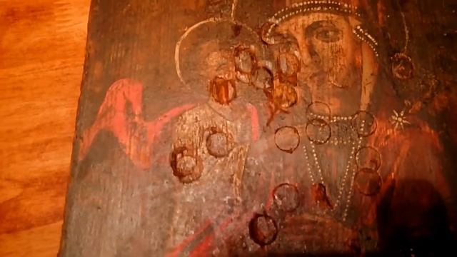 Нужно ли освящать купленную икону. Что делать если икону повредили. Зачем освящать иконы. смотреть онлайн