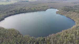 Озеро глубокое. hubsan h117s zino pro.