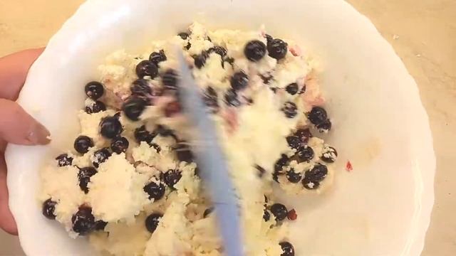Вкусный и простой завтрак. Творожная запеканка со смородиной