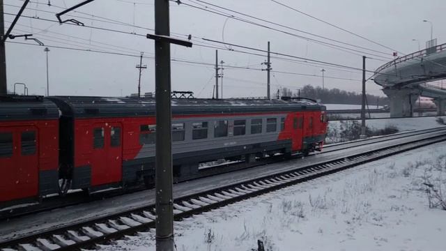 Электропоезд ЭД2Т-0023 (МЖД) на обкатке у о.п. Дачное, г.СПб, 18.01.2021г. смотреть онлайн